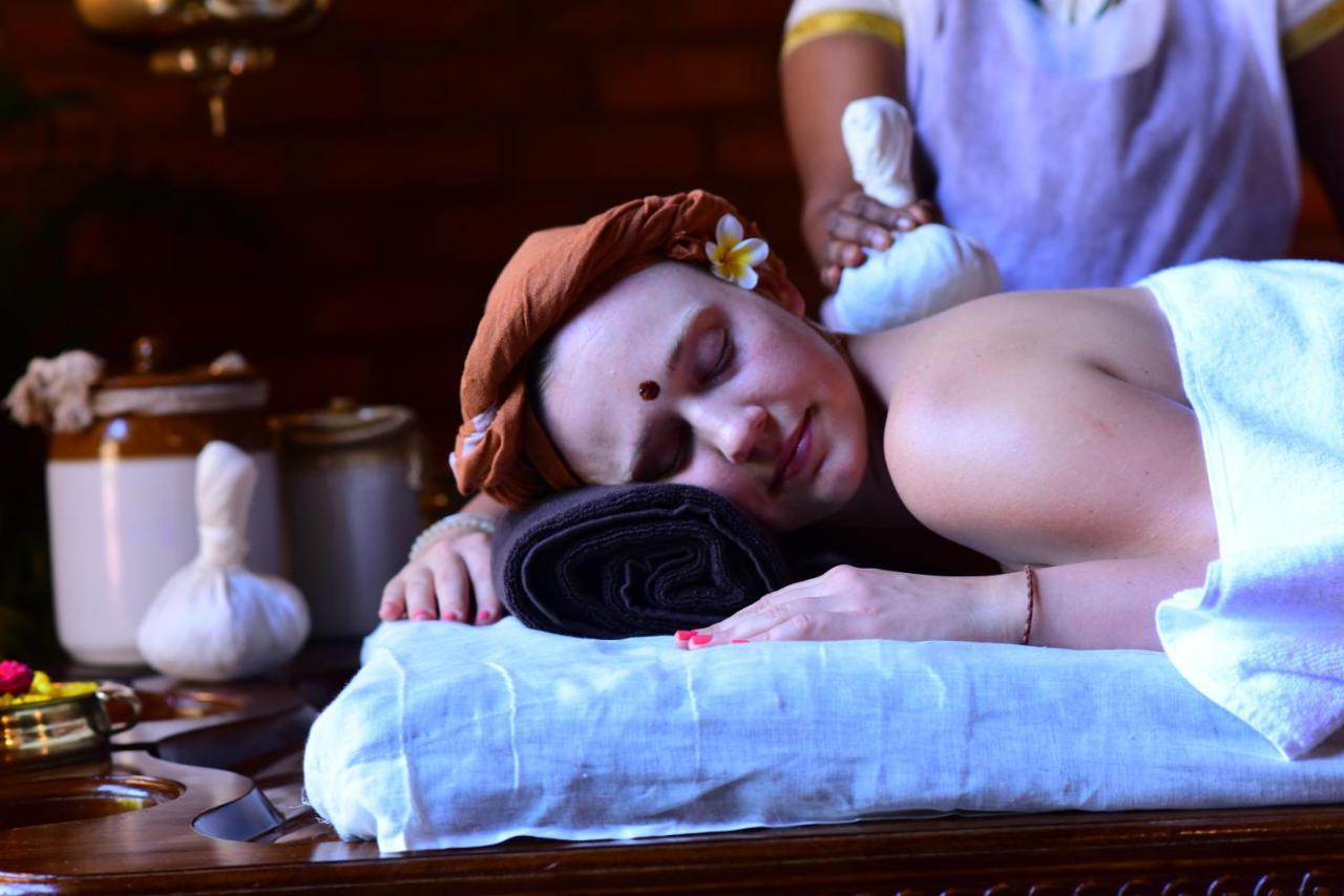 Ayursoma Ayurveda Royal Retreat Hotel Kovalam Exterior photo